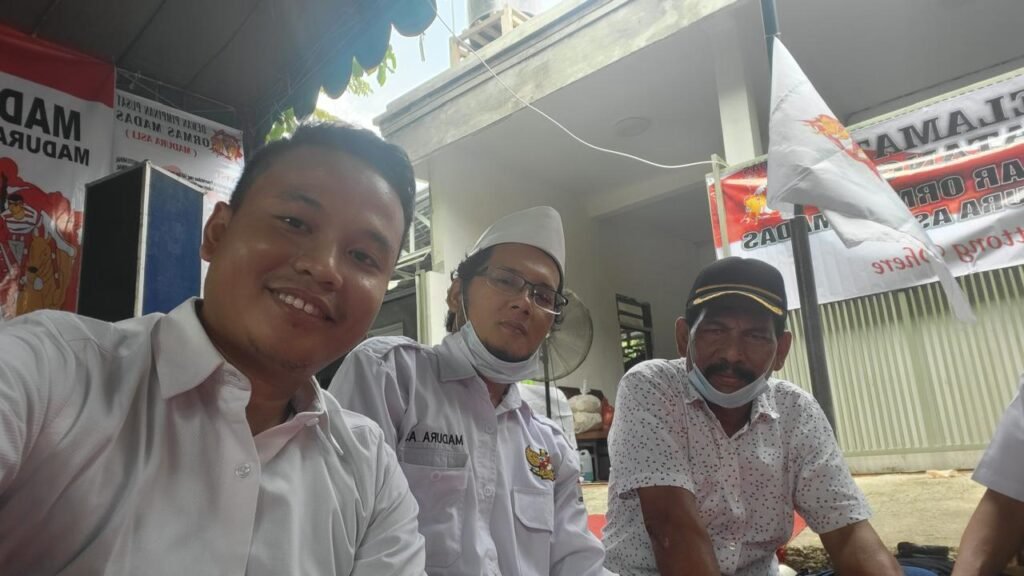 093dc43954384689933d541705baf5f3